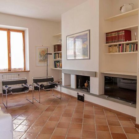 Appartamento Donella Con Parcheggio Privato San Gimignano Luaran gambar
