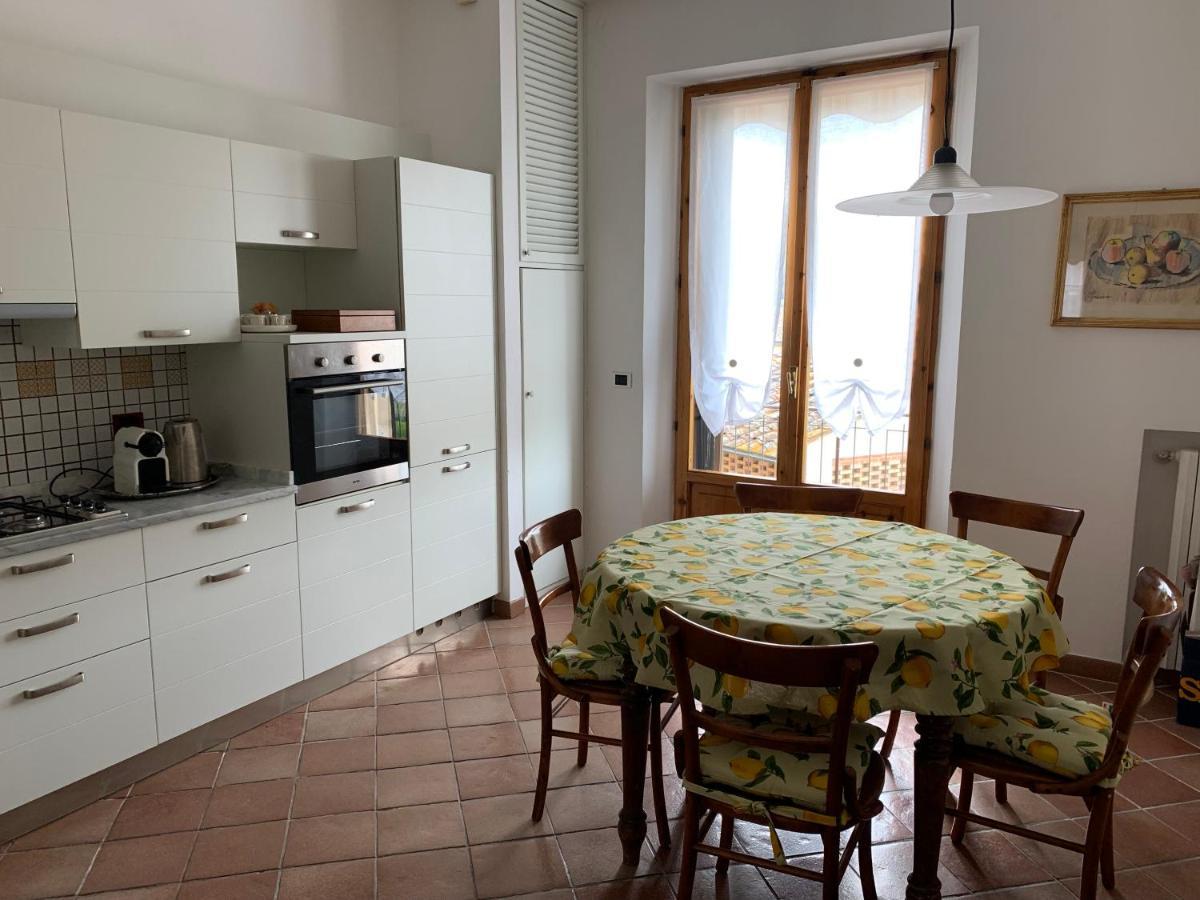 Appartamento Donella Con Parcheggio Privato San Gimignano Luaran gambar