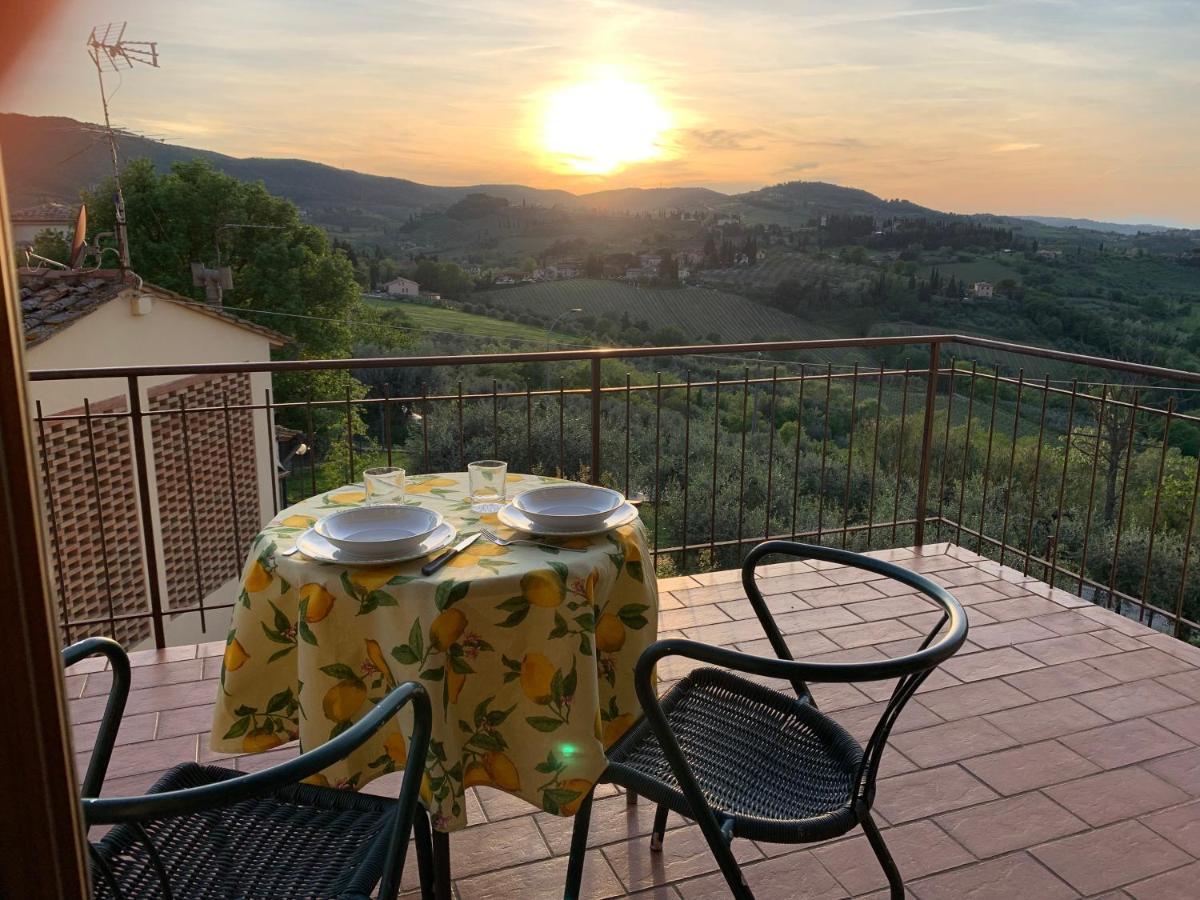 Appartamento Donella Con Parcheggio Privato San Gimignano Luaran gambar